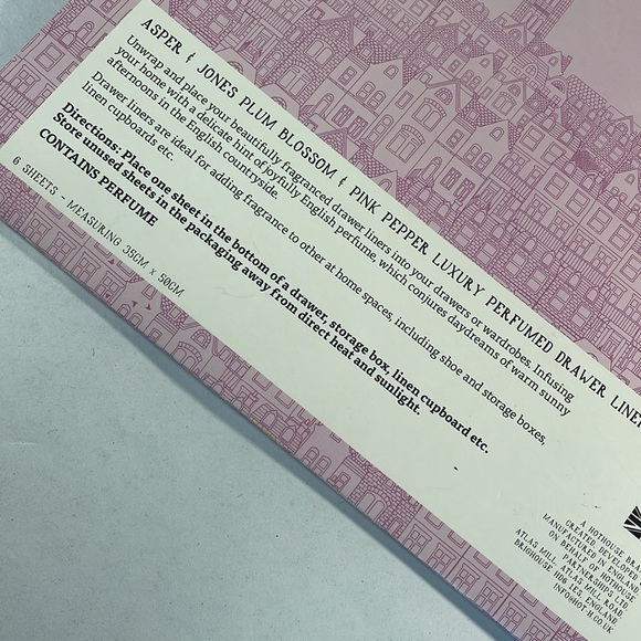 Asper & Jones Plum Blossom and Pink Pepper scented Drawer Liners - Picture 5 of 8